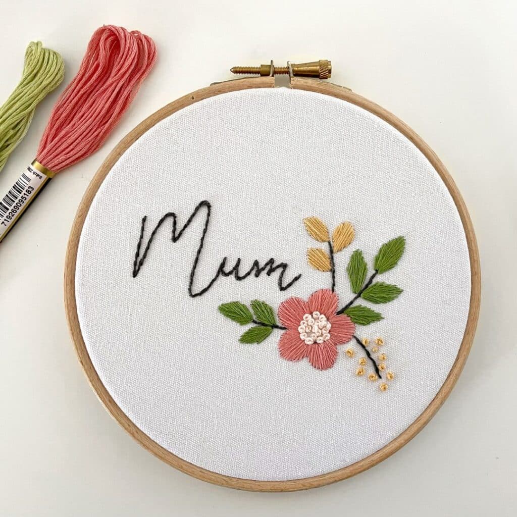 Mini Flower Pattern Embroidery Kit with Hoop for Beginner Needlework Kits  Cross Stitch Sewing Art Craft Painting Home Decoration