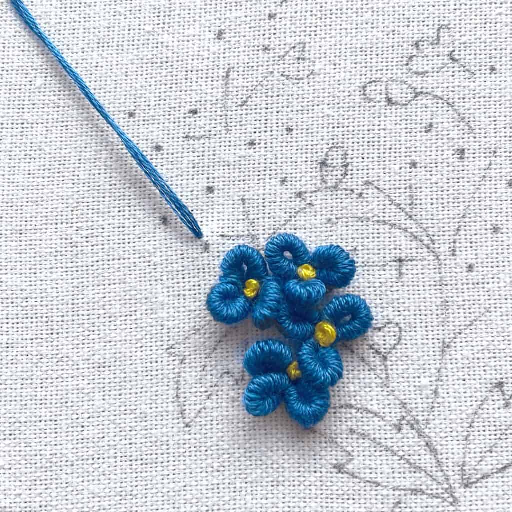 Forget me nots: ribbon embroidery tutorial - Stitch Floral