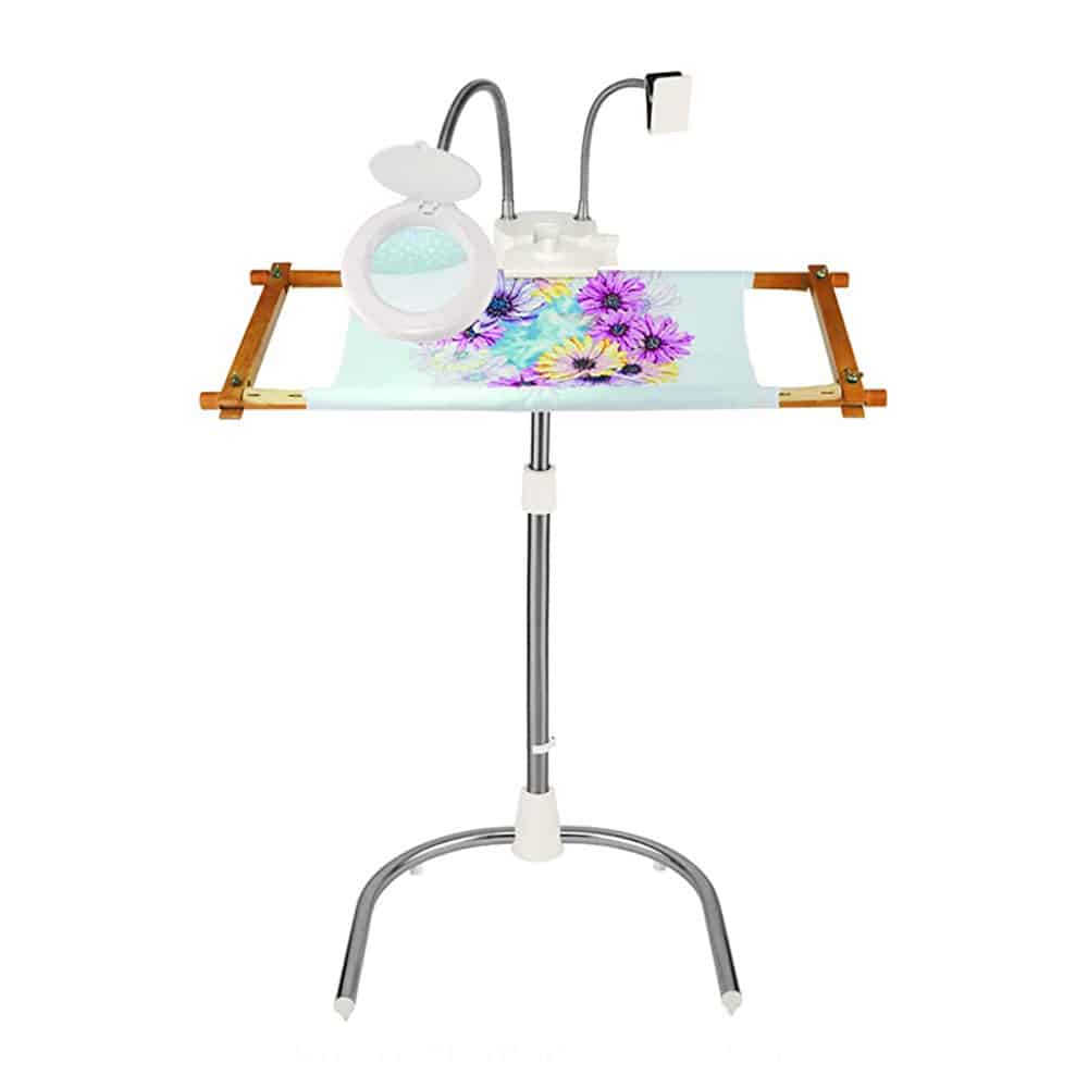 Best Magnifying Lamps For Hand Embroidery - Makenstitch