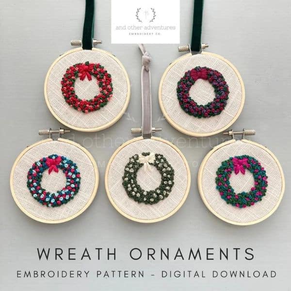 Monogramable Wreath Ornament Kit